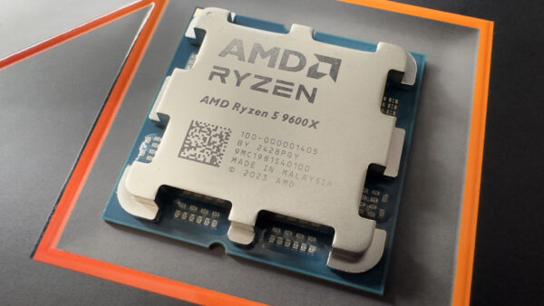 پردازنده ای ام دی مدل AMD Ryzen 5 9600X