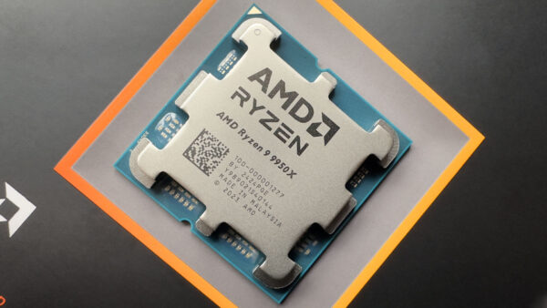 پردازنده ای ام دی مدل AMD Ryzen 9 9950X